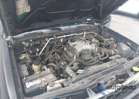 2003 Nissan Xterra Se z USA, uszkodzony, nr VIN 5N1ED28Y53C675325